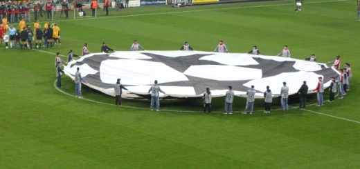 Centre circle banner depicting Champions League logo